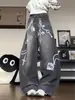 Calça jeans com estampa de corrente, design retrô americano, para homens e mulheres, novo estilo de rua 2026, solta, perna larga, comprimento até o chão