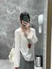 Camiseta Blanca de Textura con Cuello en V Microtransparente Delgada de Manga Larga para Mujer Verano Holgada Informal con Blusa Protectora Solar con Borde de Orejas