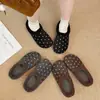 Pantuflas de Algodón para Exteriores Felpa 2026 Cálidas de Punta Cerrada Moda Interior de Terciopelo Aumentadoras de Altura Lunares Invierno con Suela Gruesa para Mujer