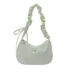 Bolso para mujer con lazo, nuevo diseño 2026, estilo coreano dulce de lunares, bolso versátil para el hombro, lindo bolso de nube