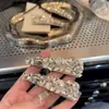 Pinza para el pelo coreana de nuevo estilo, lujo ligero, con letras y pedrería, accesorio de pinza lateral moderno y dulce