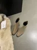 Botas de moda cuadradas, de tacón grueso, versátiles y cómodas, con acabado de gamuza, estilo británico y diseño de moda coreano retro, para la temporada 2026.
