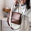 2022 Nova Bolsa da Moda para Celebridade da Internet Grande Capacidade Textura de Cor Sólida Bolsa de Mão Feminina Elegante Bolsa Tote Ombro Transversal