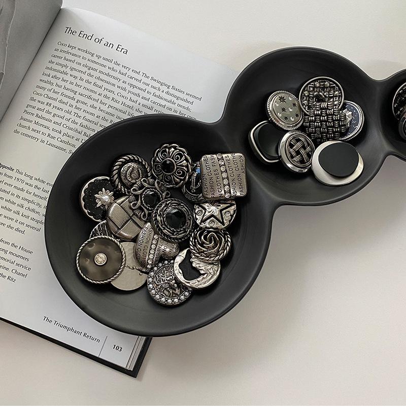 888_01.jpg