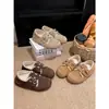 Zapatos Birkenstock de Terciopelo Retro con Aumento Interior y Suela Gruesa Todo Incluido para Mujer 2025 Nuevos Zapatos de Algodón Cálidos Antideslizantes para Otoño e Invierno