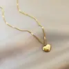 Colar com Pingente em Formato de Coração de Aço Titânio, Estilo Moda Transfronteiriça para Mulheres, Estilo Europeu e Americano de Luxo Leve, Design Único de Nicho, Joia que Não Desbota