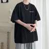 Camiseta Tendência com Estampa de Letras para Homens, Top de Verão Vinho de Manga Curta, Camiseta Solta de Meia-Manga, Camisa Básica para Homens