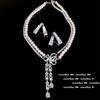 Colar de pérolas com zircônia quadrada e arco envolvente Star River com design LULU banhado a ouro 18K