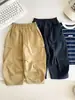 Vale do Vento 2026 Outono Novo Estilo Coreano Meninos Bonitos Calça Plissada Cimitarra Bonita Versátil Roupa de Trabalho Infantil Calça Comprida