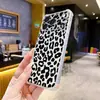 Funda para Teléfono Negra con Estampado de Leopardo Hueco Más Vendida Transfronteriza Adecuada para la Serie Apple 15/16/17 Funda Transparente Pintada Creativa