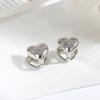 Pendientes de amor con circonitas de 18 quilates chapados en cobre con personalidad de moda europea y americana, pendientes de corazón de melocotón de alta gama con temperamento de lujo ligero para mujer