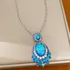 Collar ovalado vintage estilo palacio incrustado de diamantes, cadena para la clavícula de lujo ligero de nicho de alta gama, conjunto de joyería único y moderno
