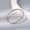 Pulseira Quente de Fábrica em Aço Inoxidável Ouro Rosa 18K Aço Titânio Pulseira Masculina e Feminina Banho a Vácuo Dourado Moda