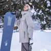Chaqueta de Esquí Supreme 2026 para Mujer, Impermeable 3L Acolchada Profesional para Snowboard, Ajuste Holgado Estilo Americano Abrigo de Hombre, Equipo Resistente al Frío
