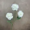 Flores Artificiais com 3 Cabeças de Camélia e Rosa para Arranjos Florais de Salão de Casamento, Buquês de Boas-Vindas para Shopping, Decoração de Presente Atacado