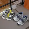 Zapatos para niños 2026 primavera y otoño nuevos zapatos deportivos casuales de moda para niños con suelas blandas, antideslizantes, para niños mayores, zapatos de papá