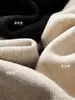 Calça feminina versátil de outono e inverno 2026, nova, com forro de fleece, quente, padrão espinha de peixe, elegante, para o trabalho, casual, corte solto