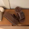 Acentos Atmosféricos Otoño/Invierno Pantuflas de Felpa Suela Gruesa Aumentadoras de Altura 2026 Para Mujer Interiores Hogar Exteriores Persona Perezosa Chanclas