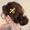 Exquisito y de alta gama clip para el pelo con pedrería estilo coreano para mujer, nuevo modelo 2026, pinza de pico de pato para la frente, pasador recto para flequillo lateral