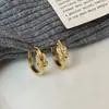 Novos Brincos de Nó de Corda com Zircônia Microincrustada Super Brilhantes Moda de Luxo Leve Brincos de Pino de Alta Qualidade Elegantes Brincos de Nó Personalizados para Mulheres