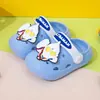 Novedad de Verano Estilo Hueco Transpirable Zuecos de Superhéroe para Niños con Suelas Suaves, Protección para los Pies y Diseño de Punta Cerrada para Guardería, Hogar y Playa