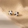 Estilo Europeu e Americano Moda Esportiva Personalizada Novos Brincos de Futebol, Tendência Transfronteiriça Versátil Geométrico Redondo Design Brincos de Gotejamento de Óleo