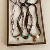Bufanda de Seda Minimalista Estampado Paisley, Collar de Piedra Ojo de Tigre Flor Gota de Agua para Mujer, Cadena para Clavícula de Moda Versátil de Lujo Ligero