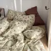 Conjunto Universal de Quatro Peças Floral Pequeno para Todas as Estações Capa de Edredom de Algodão Puro Lavado Conjunto de Cama de Três Peças para Dormitório Estudantil Solteiro e Casal