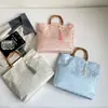 Nueva bolsa de mano de lona con patrón de bambú de plástico, de gran capacidad, hecha a mano, bordada por ambos lados, con relieve dorado, estilo chino, para el trabajo y los desplazamientos.