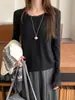Camiseta Preta Manga Longa Weison Feminina com Renda e Patchwork Gola Redonda Feminina 2025 Novo Estilo Coreano Slim Fit Top Básico