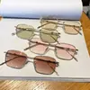 Gafas de Sol de Moda Estilo Coreano con Elegante Montura Dorada y Lentes de Color Té Claro, Nuevo Estilo para Chicas Populares, Estilo Universitario, Gafas de Sol con Protección UV para Mujer