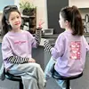 Camiseta de manga larga para niña, colección primavera/otoño 2026, elegante, algodón puro, look en capas, adecuada para niños mayores, diseño de dibujos animados, top de capa interior