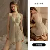 Conjunto de lencería sexy Guiruo: deseo puro, sin espalda, malla transparente, encaje bordado, camisón con bata, conjunto sexy 1899