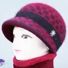 Otoño Invierno Mujer de mediana edad y anciana Cálido con felpa interior Sombrero de lana para madre Sombrero de pescador tejido con protección para las orejas y protección contra el frío de pelo de conejo para señora mayor abuela