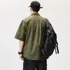 Camisa de trabalho estilo japonês de manga curta para homens, fresca e estilosa, verde militar, streetwear moderno, top de camisa de meia-manga