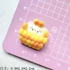 Juguetes de Comida de Dibujos Animados Tostada Maíz Accesorios de Resina Pegamento de Crema Bricolaje Pasador Goma para el Cabello Funda de Teléfono Materiales de Decoración para Tazas de Agua