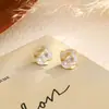 Pendientes de Botón de Camelia con Goteo de Aceite Francés y Circonita de Zirconia Lujo Ligero Gama Alta Versátiles de Moda para Viajes Cotidianos Personalidad Única Joyería para Orejas