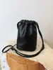 Bolsas Femininas Transfronteiriças 2026 Nova Versátil Casual Cordão Ombro Transversal Estilo Coreano Cordão Bolsa Balde para Celular