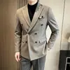Abrigo de lana estilo británico para hombre, nuevo traje de doble botonadura otoño/invierno, corte slim, elegante, atuendo de boda para el novio