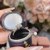 Joyería Camelia Hw mismo estilo anillo de diamantes de imitación para mujer chapado en oro micro-incrustado diamante completo pequeño 1.0Ct anillo de bodas