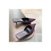 Estilo Socialite de Hong Kong Salto Alto Mule Feminino Novidade Primavera 2025 Bico Fino Meio Chinelo Sandália Aberta Bico Fechado