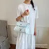 Bolso de Hombro Cruzado de Cuero Suave Estilo Minimalista Japonés y Coreano, Gran Capacidad, Nuevo para Verano 2026, para Mujer