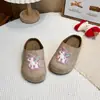 Sandalias de felpa tipo slip-on, de dibujos animados, a la moda y lindas para niñas, perfectas para usar al aire libre, nueva colección primavera/otoño 2026, también disponibles para niños, diseño de unicornio
