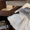 Pequena Salgadinha Limão SeteBailarina! Vestido Colete Acolchoado Laisi Cinza com Toque Gelado e Costela Fina Vestido Doce de Princesa para Meninas