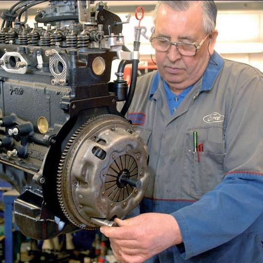 17件离合器对孔校正