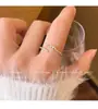 2025 Lujo Ligero Chica Popular Micro Incrustación Anillo de Apertura Ajustable de Personalidad para Mujer Circonita Simple Venta al por Mayor