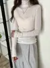 Camiseta Base de Punto de Lana Merino 100% Ultrafina 26 Otoño Nuevo Estilo Coreano Color Sólido Cuello Alto Manga Larga para Mujer
