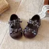 Sapatos de couro com laço para meninas de 3-6 anos, estilo primavera e outono, sapatos de princesa estilo universitário, sapatos Mary Jane vermelhos para performance infantil