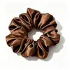 Scrunchies de satín de alta gama al por mayor de fábrica, nuevas ligas para coleta de seda estilo europeo y americano, accesorios para el cabello para mujer
