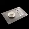 Tapete de mesa para uso doméstico resistente ao calor, tapete isolante à prova d'água e anti-escaldante de PVC, estilo europeu para mesa de jantar, tapete de mesa estilo ocidental, anti-incrustante, fácil de limpar